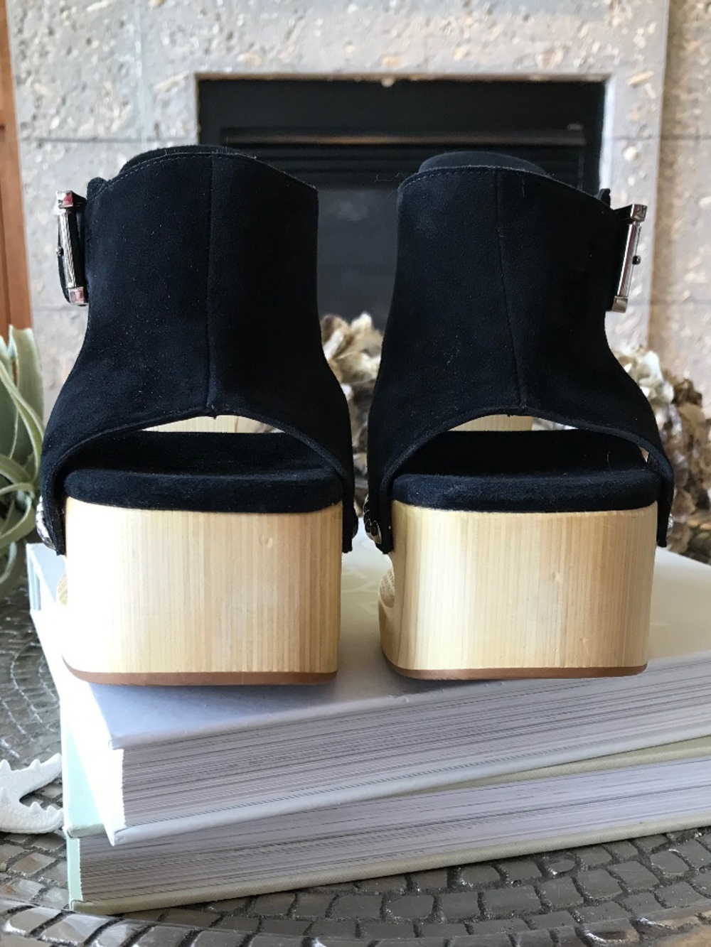 STATEMENT AVANT GARDE JEFFREY CAMPBELL ETHEREAL WOOD PLATFORM HEALS BLACK - Picture 4 of 16